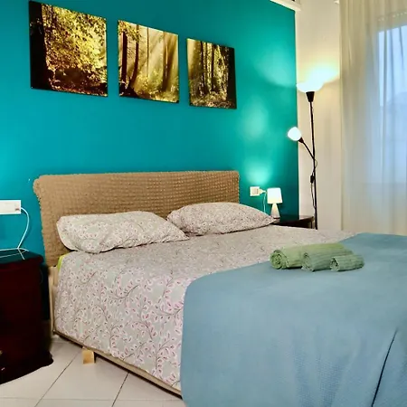 By The Martesana River شقة