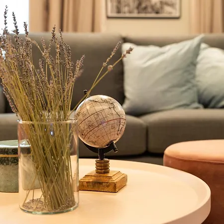 Intrho Luxury Flat - Porta Venezia,