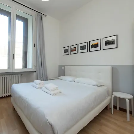 I Host Studi - Ampere Appartement Milan