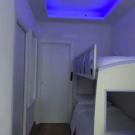 Bunk Bed - 4 Guest house *