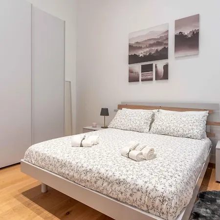 Apartment Duomo Di