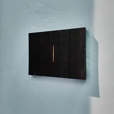 شقة Casa Cloclo: Design & Vintage Above Subway