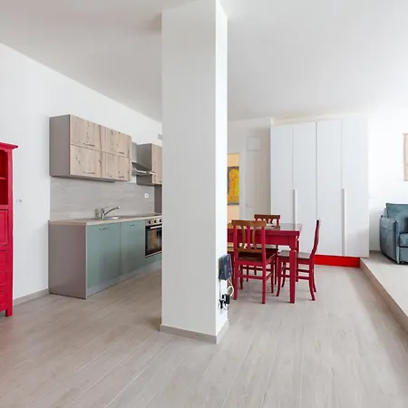 Spacious - 1,4km From Corso Buenos Aires Apartment
