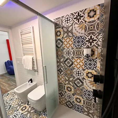 Ca Foscari Pop Naviglio ,2 2 Bagni Apartment