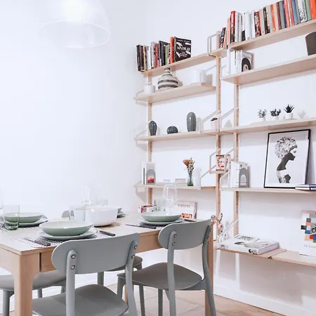 Easylife - - Gregorio 23 - Buenos Aires Milano