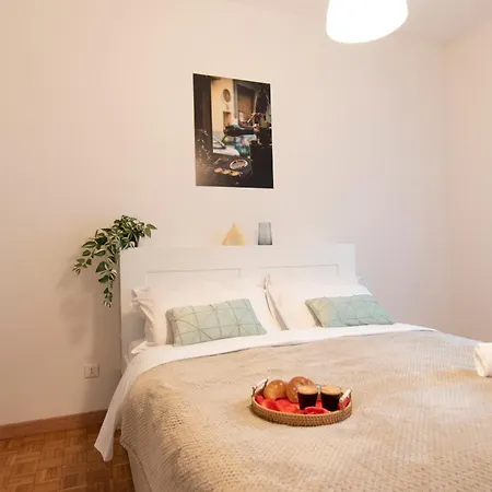Apartment Ihost - Savona 94a