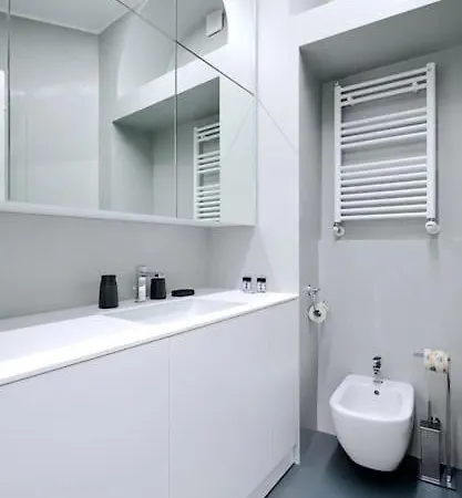 Milano-hosted By Sweetstay Apartment Milan