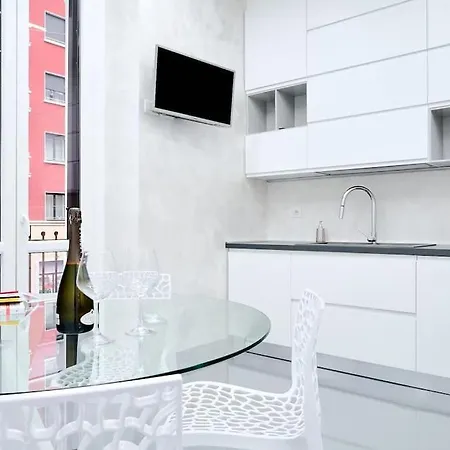 Milano-hosted By Sweetstay