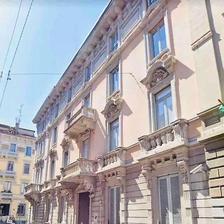 Apartment Stylish Boutique Next To Duomo