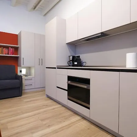 La Casa Di Ringhiera Porta Venezia * 밀라노