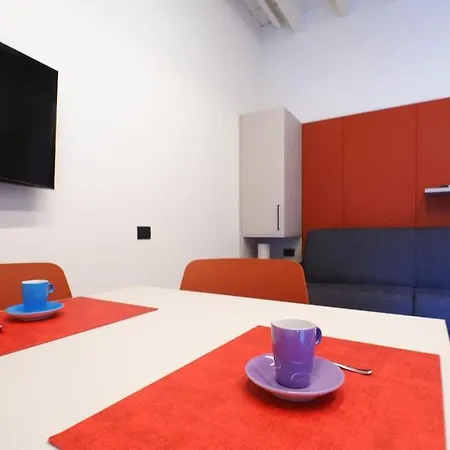 La Casa Di Ringhiera Porta Venezia