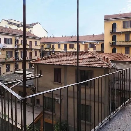 아파트 La Casa Di Ringhiera Porta Venezia *