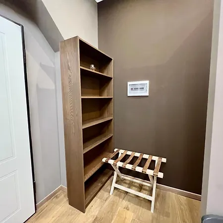 Apartment New Amazing Mono Located In Moscova District From Moscova Group