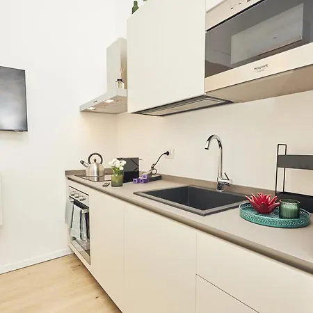 Appartamento Suite Sanzio 14 - monolocale vicino a Fiera Milano City e Stadio Milano