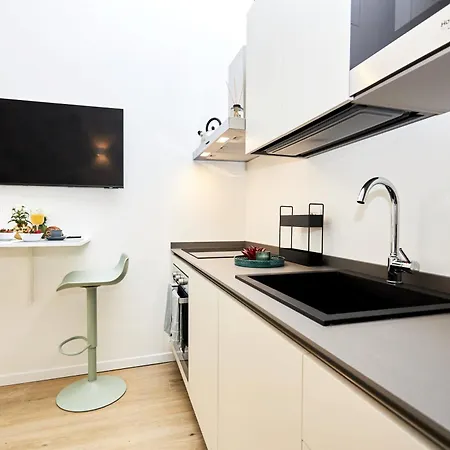 Suite Sanzio 14 - monolocale vicino a Fiera Milano City e Stadio Appartamento