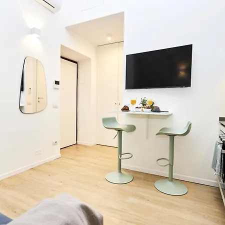 Suite Sanzio 14 - monolocale vicino a Fiera Milano City e Stadio Appartamento *