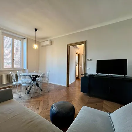 Big Historical Colonne Μιλάνο