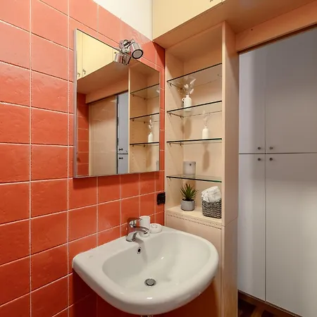 Kibilu - Via Dell'unione - Centre - Duomo