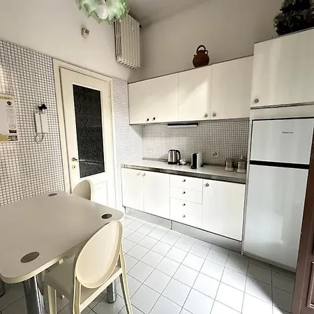 Elegant House Near Citta Studi