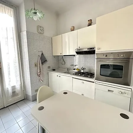 Elegant House Near Citta Studi * Milan