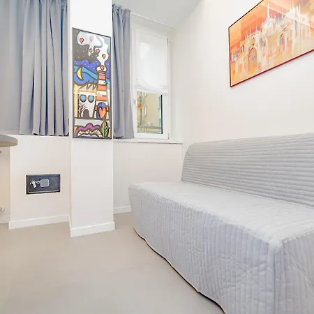 M&m Loreto Apartment