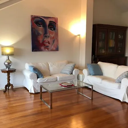 Penthouse In The Sky With 30 Sqm Terrace Station Apartment