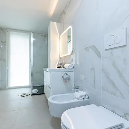 Beplace In Chinatown * Milano