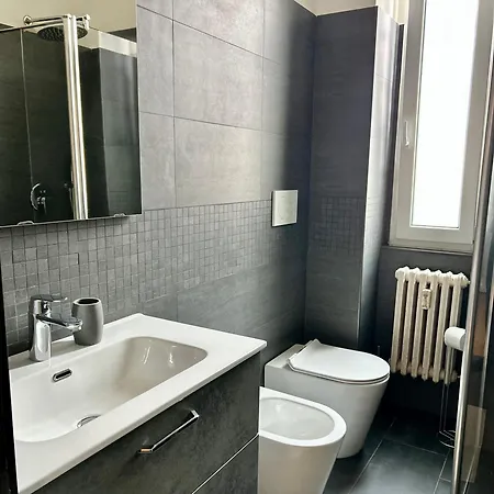 Apartment Fully Equipped Design In San Siro