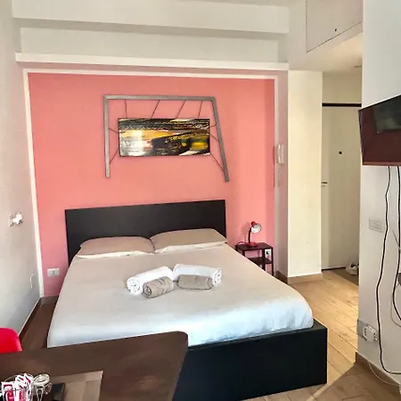 Fully Equipped Design In San Siro Lejlighed *