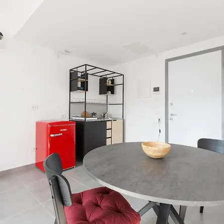 Apartment Guesthost - Udine M2 - Bright And Cozy