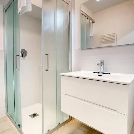 Suzzani 273 - Interno A2
