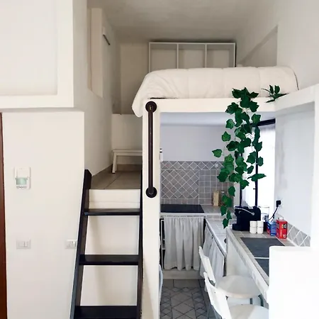 Via Rubens * Milán
