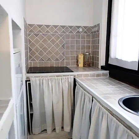 Apartment Via Rubens Milan