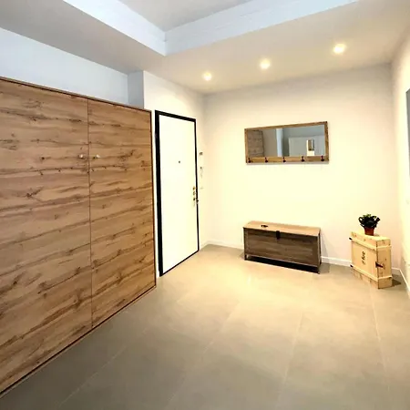 Rainbow Flat- Monolocale Luminoso *