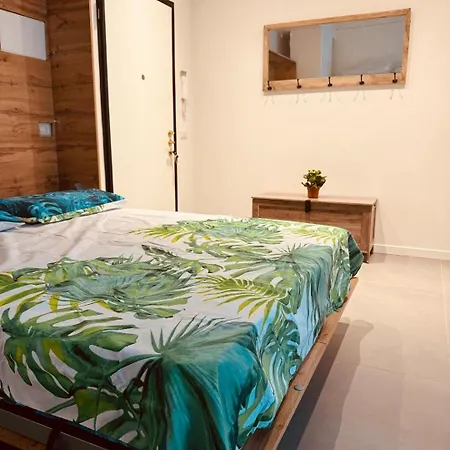 Appartement Rainbow Flat- Monolocale Luminoso *