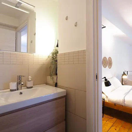 Primopiano - Acerenza Flats * Milánó