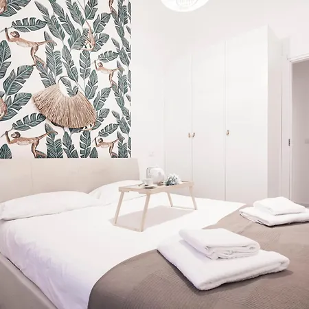 Wonderful Flat Repubblica Station Apartment Milan
