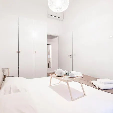 Wonderful Flat Repubblica Station Apartment