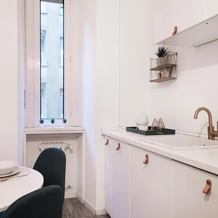 Wonderful Flat Repubblica Station *