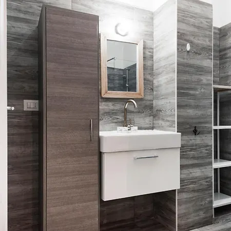 Apartment Wonderful Flat Repubblica Station
