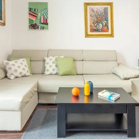 Apartment Galleria#27 - Metro A 2 Passi, Ampio E Nuovo Bilocale
