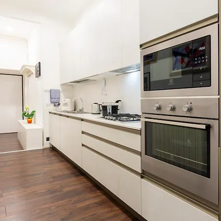Apartment Galleria#27 - Metro A 2 Passi, Ampio E Nuovo Bilocale *