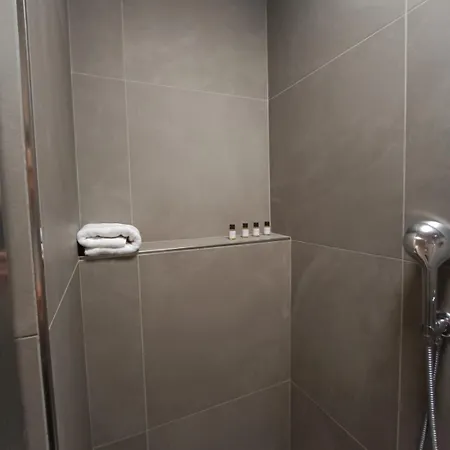 Be-c0 Luxury & Family Appartement Milaan