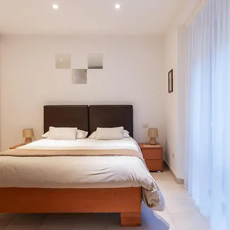 Lecco Flexyrent A.c. Apartman *