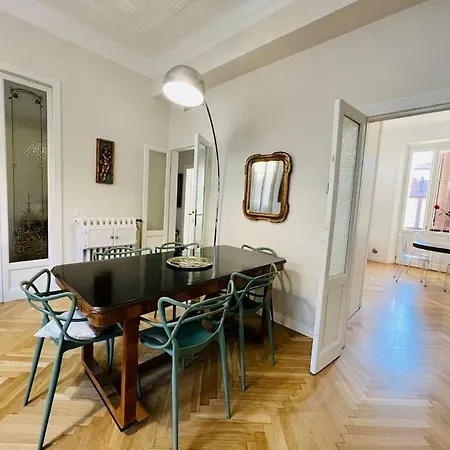 Magnifico D'epoca Ai Navigli Colazione Inclusa Milán