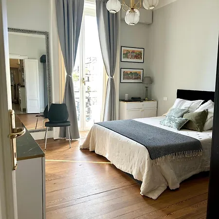 Ampio E Luminoso Bilocale Nel Centro Di