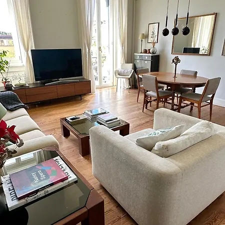 Ampio E Luminoso Bilocale Nel Centro Di *