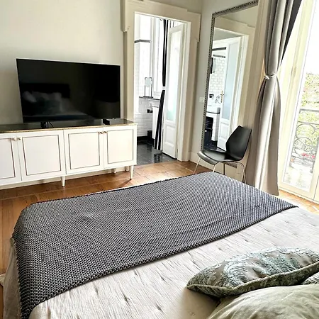 Apartament Ampio E Luminoso Bilocale Nel Centro Di *