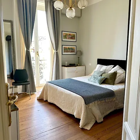 Ampio E Luminoso Bilocale Nel Centro Di * Mediolan