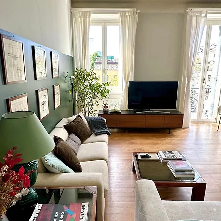 Ampio E Luminoso Bilocale Nel Centro Di Appartement